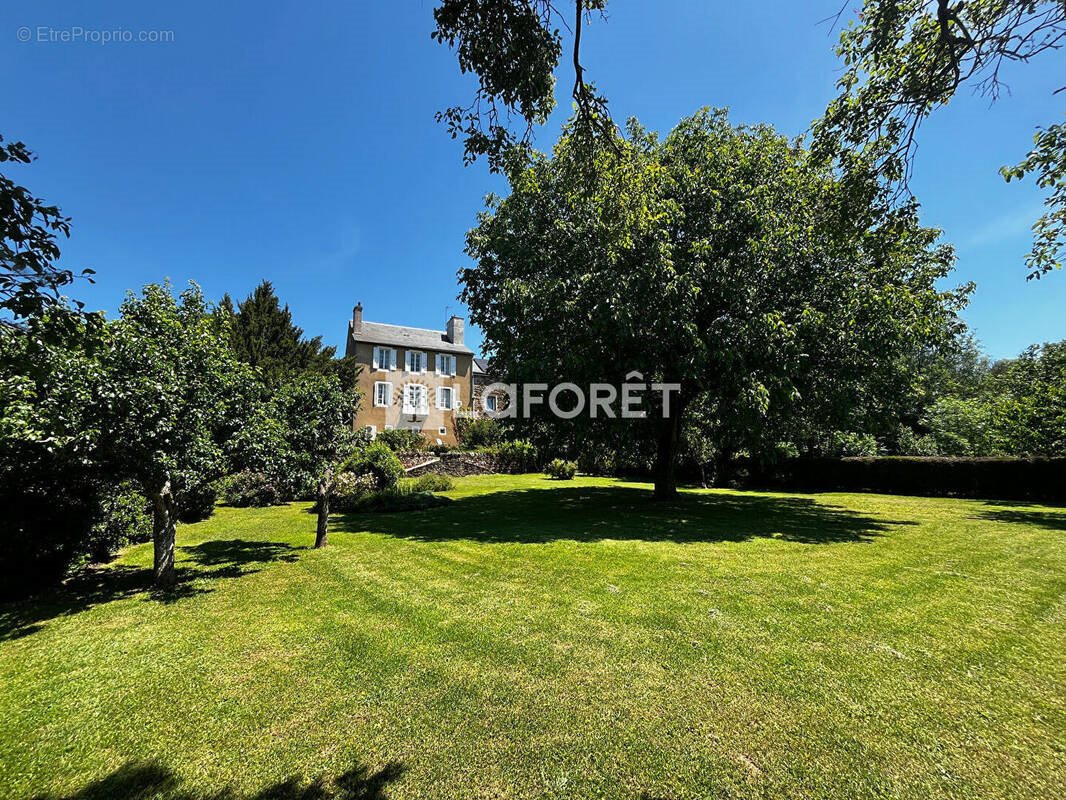 Maison à vendre, 175m², La Loubière
