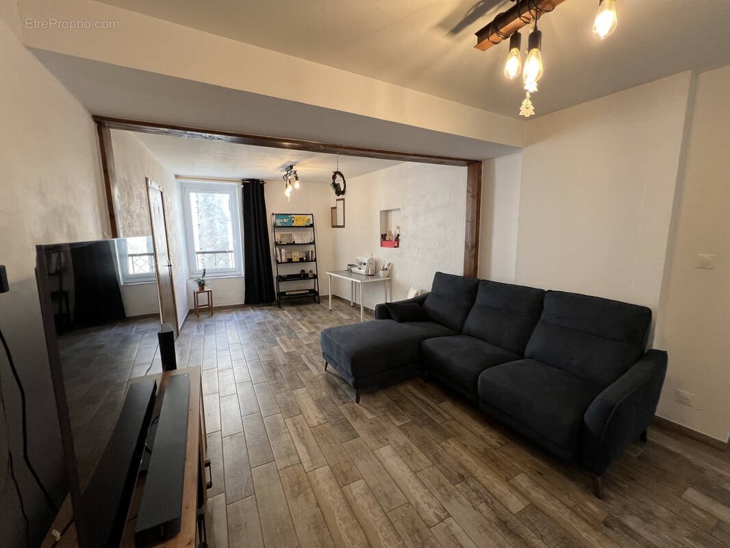 Maison à vendre, 200m², Lespignan
