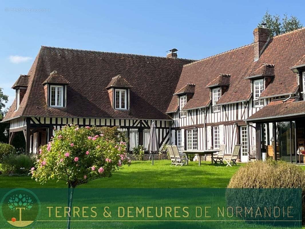 Maison à vendre, 285m², Thiberville