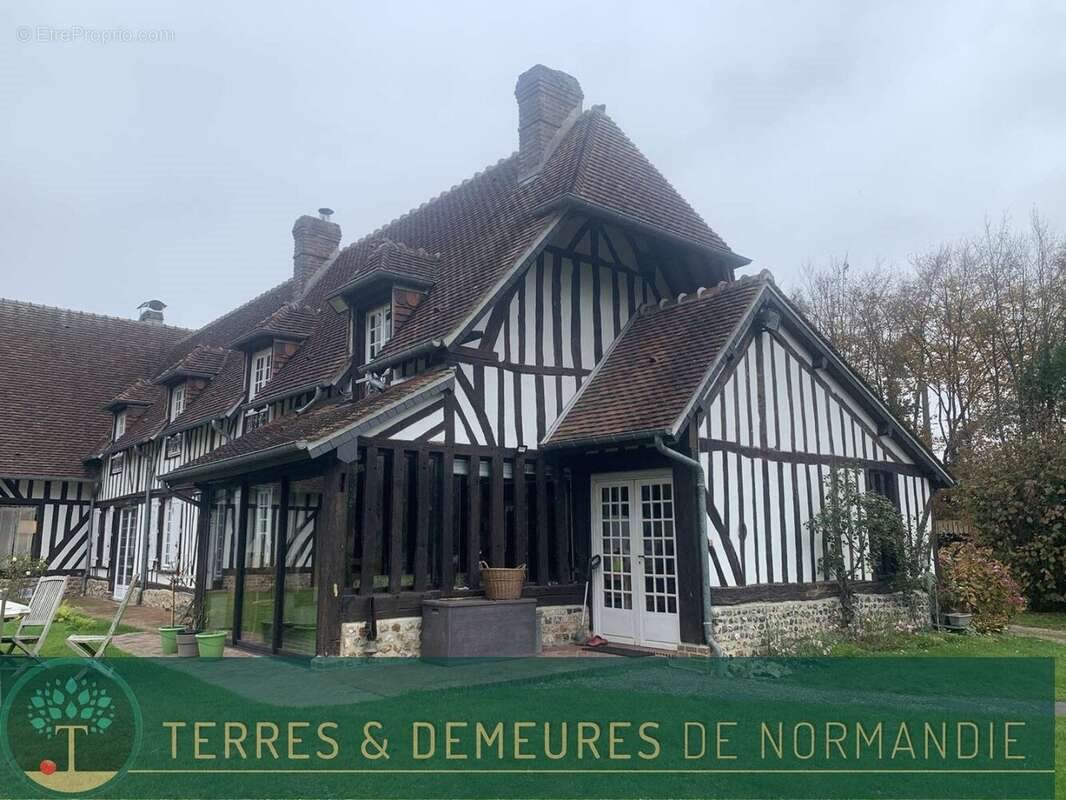 Maison à vendre, 285m², Thiberville