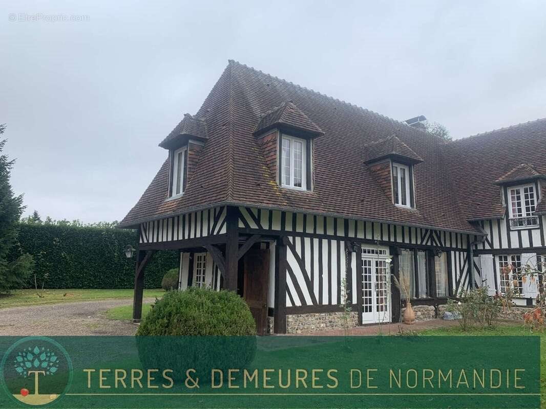 Maison à vendre, 285m², Thiberville