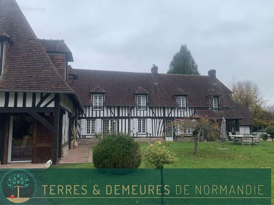 Maison à vendre, 285m², Thiberville