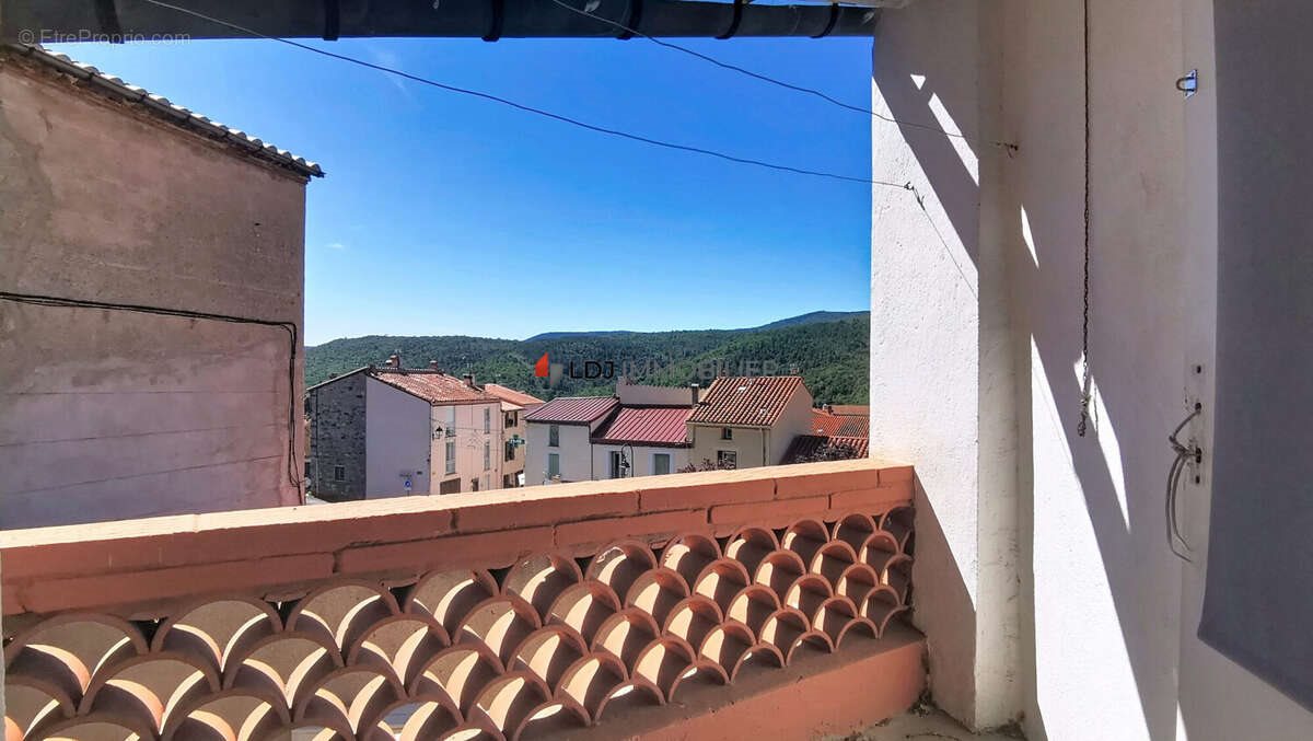 Maison à vendre, 82m², Sournia