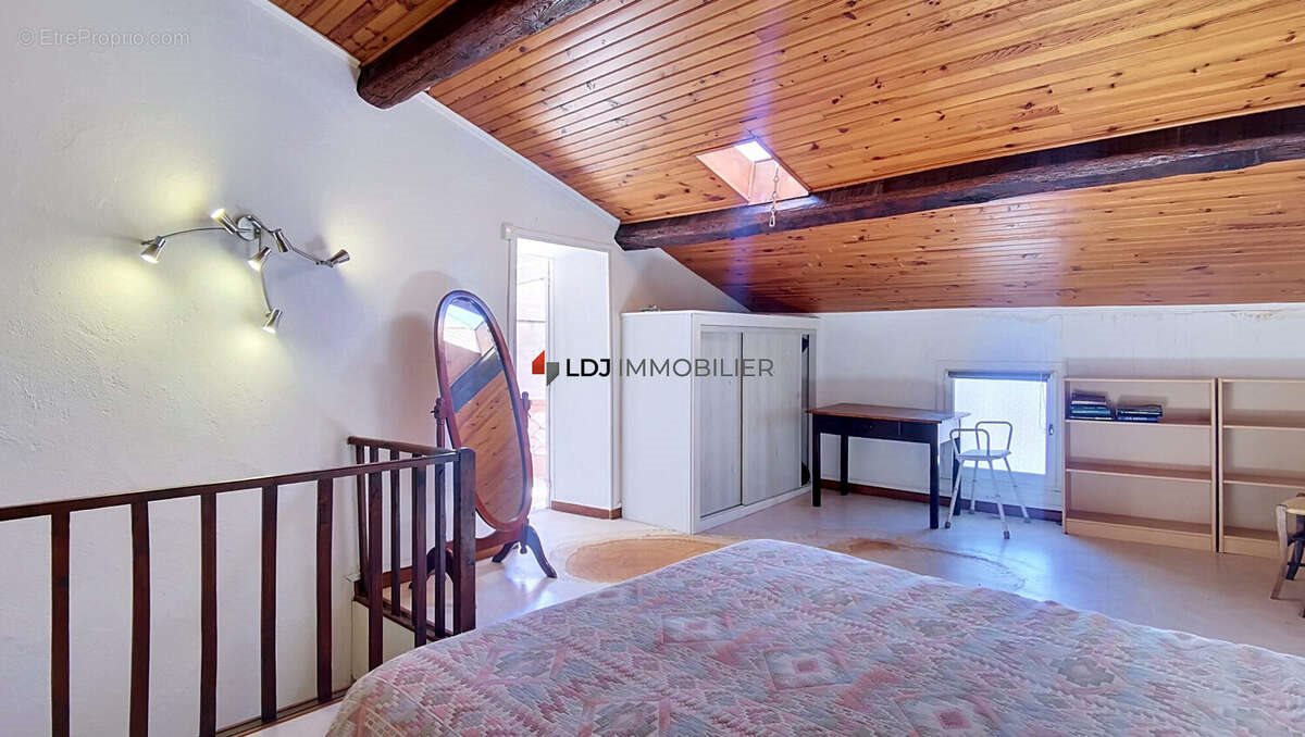 Maison à vendre, 82m², Sournia