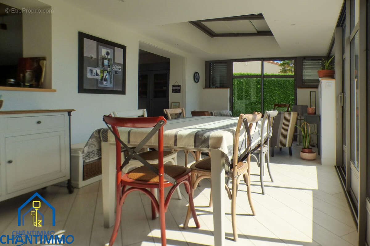 Maison à vendre, 146m², La Châtaigneraie