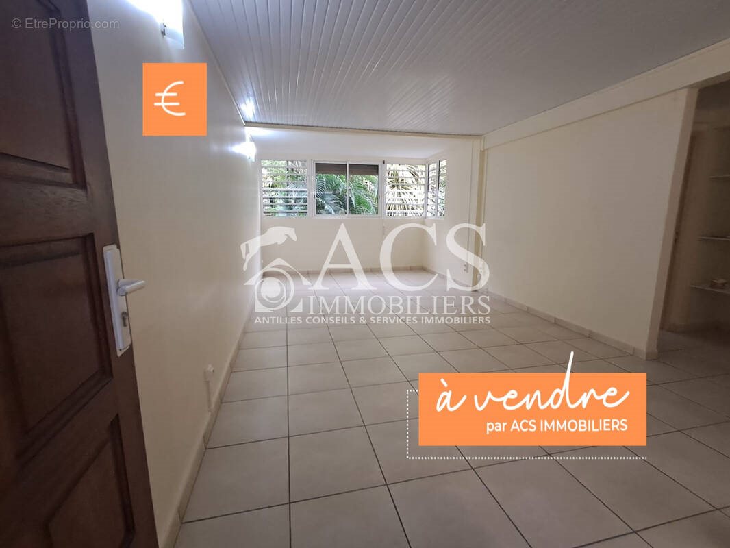 Appartement à vendre, 59m², Fort-de-France