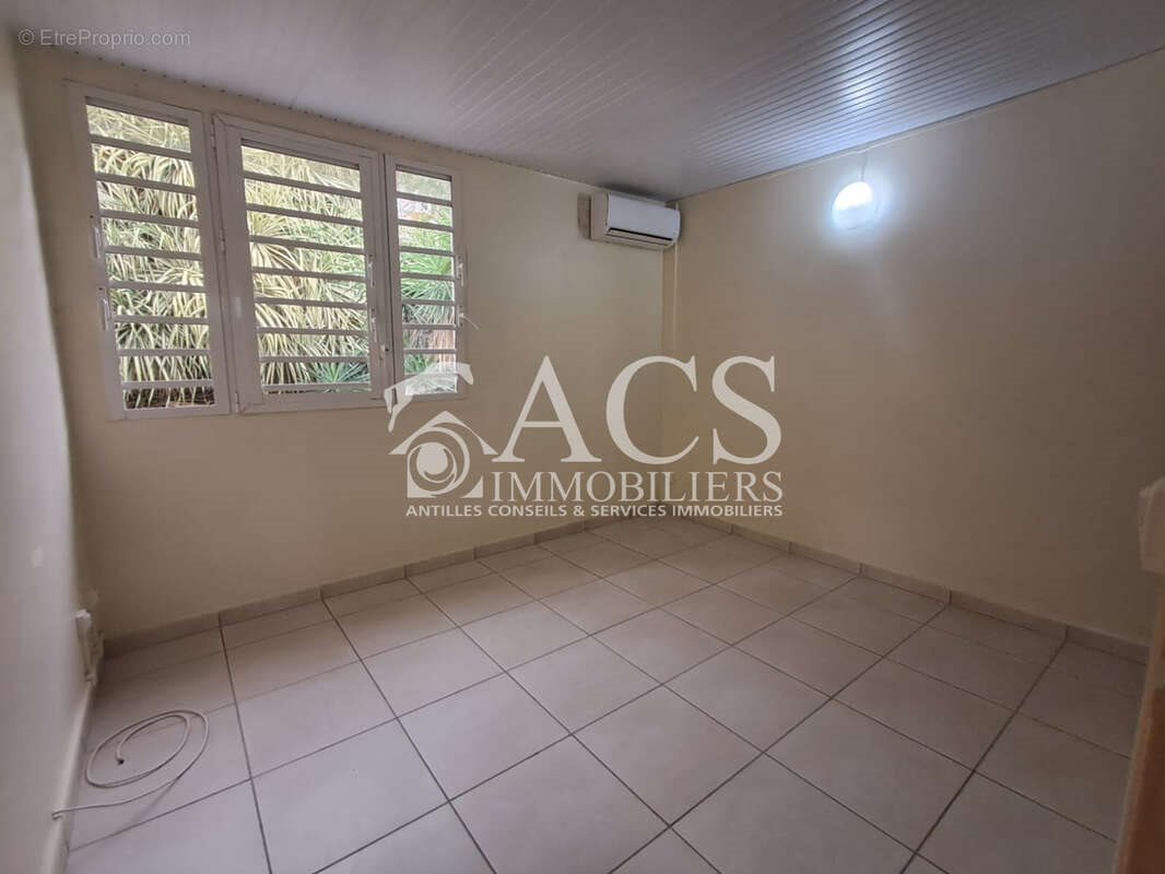 Appartement à vendre, 59m², Fort-de-France
