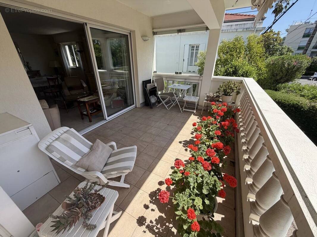Appartement à vendre, 67m², Antibes