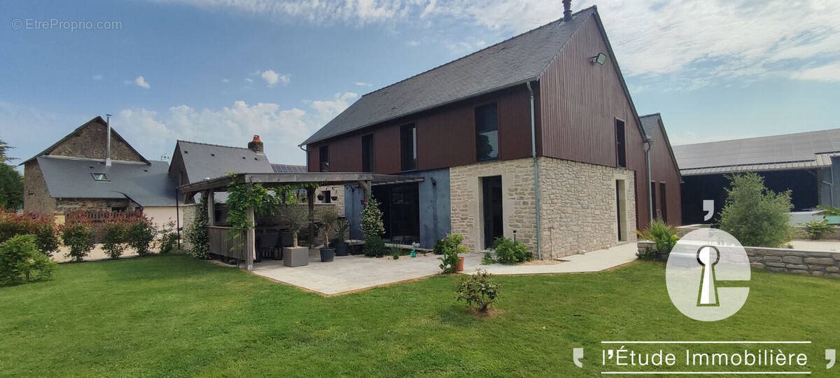 Maison à vendre, 189m², Saint-Ouën-des-Toits