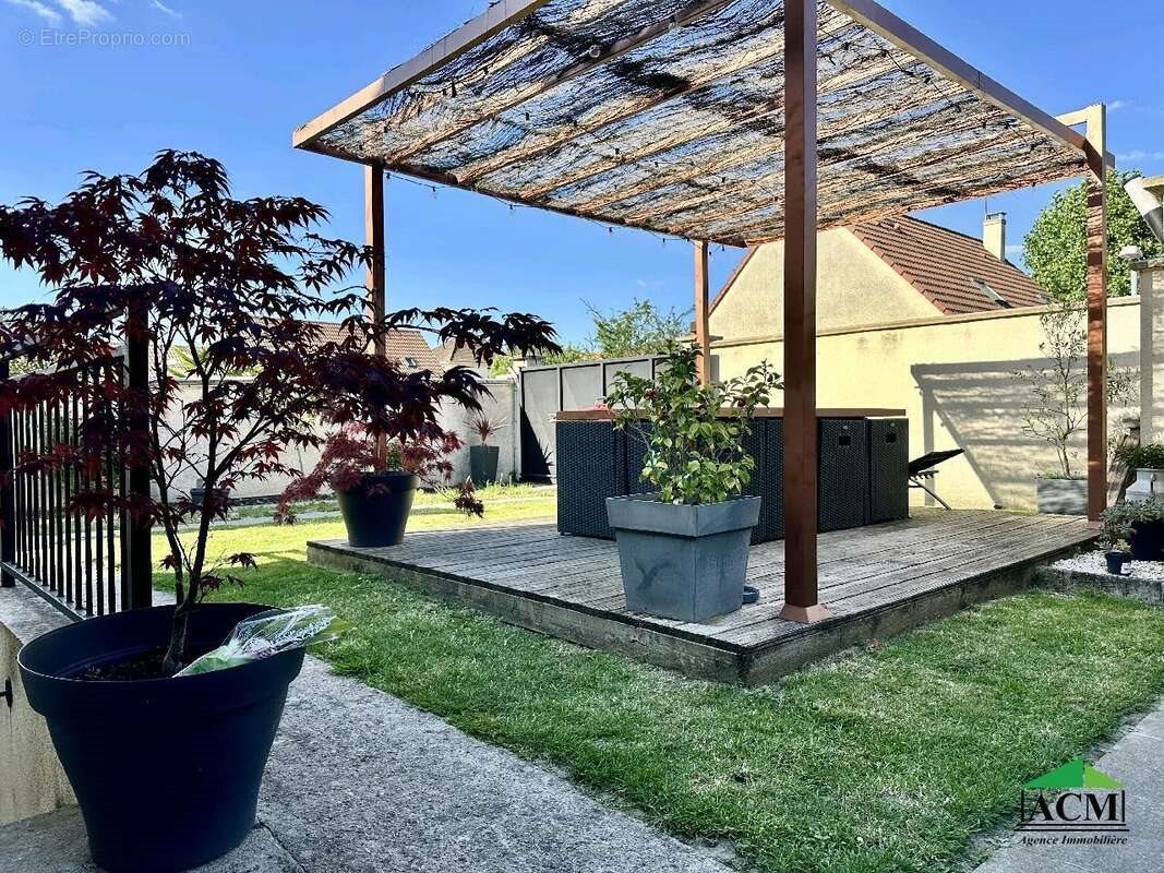 Maison à vendre, 77m², Méry-sur-Oise