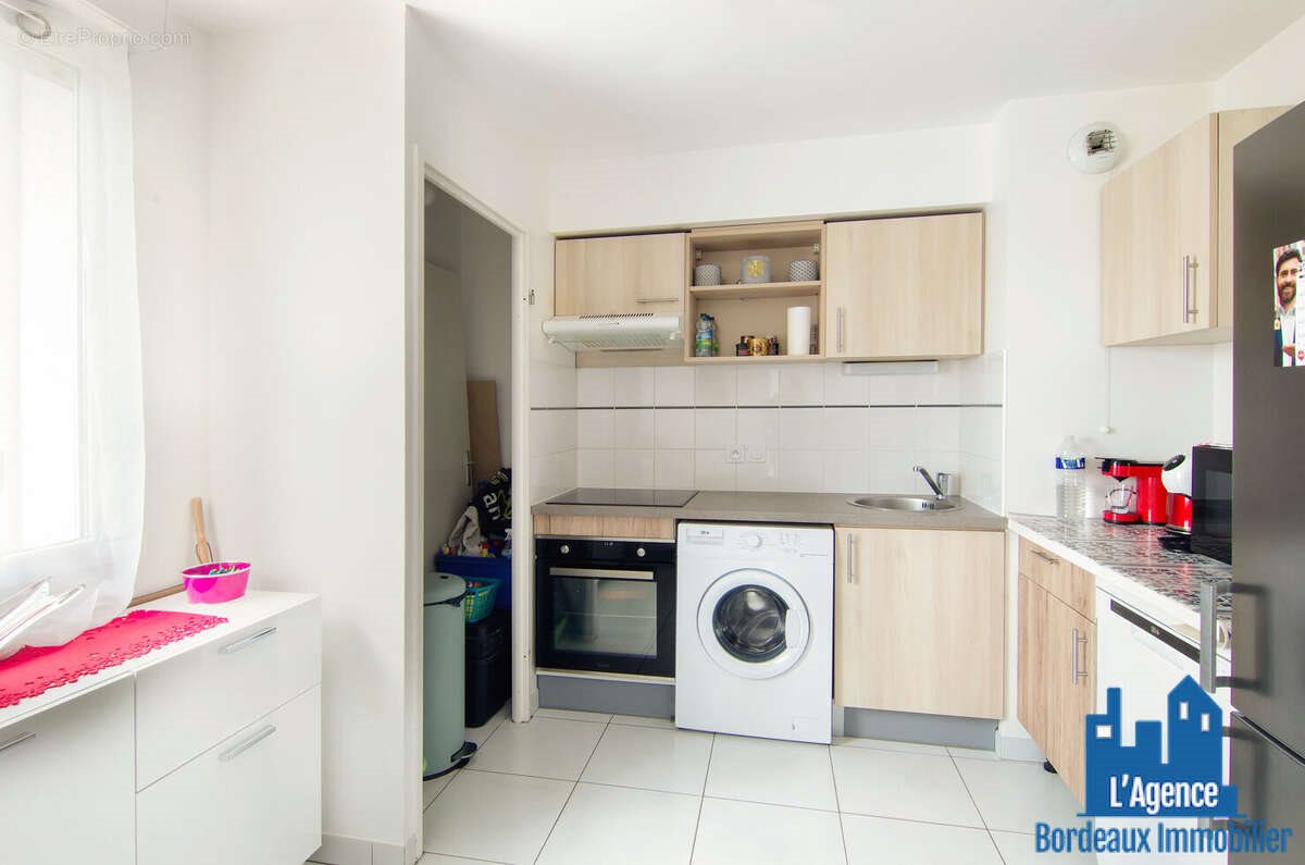Appartement à vendre, 69m², Mérignac
