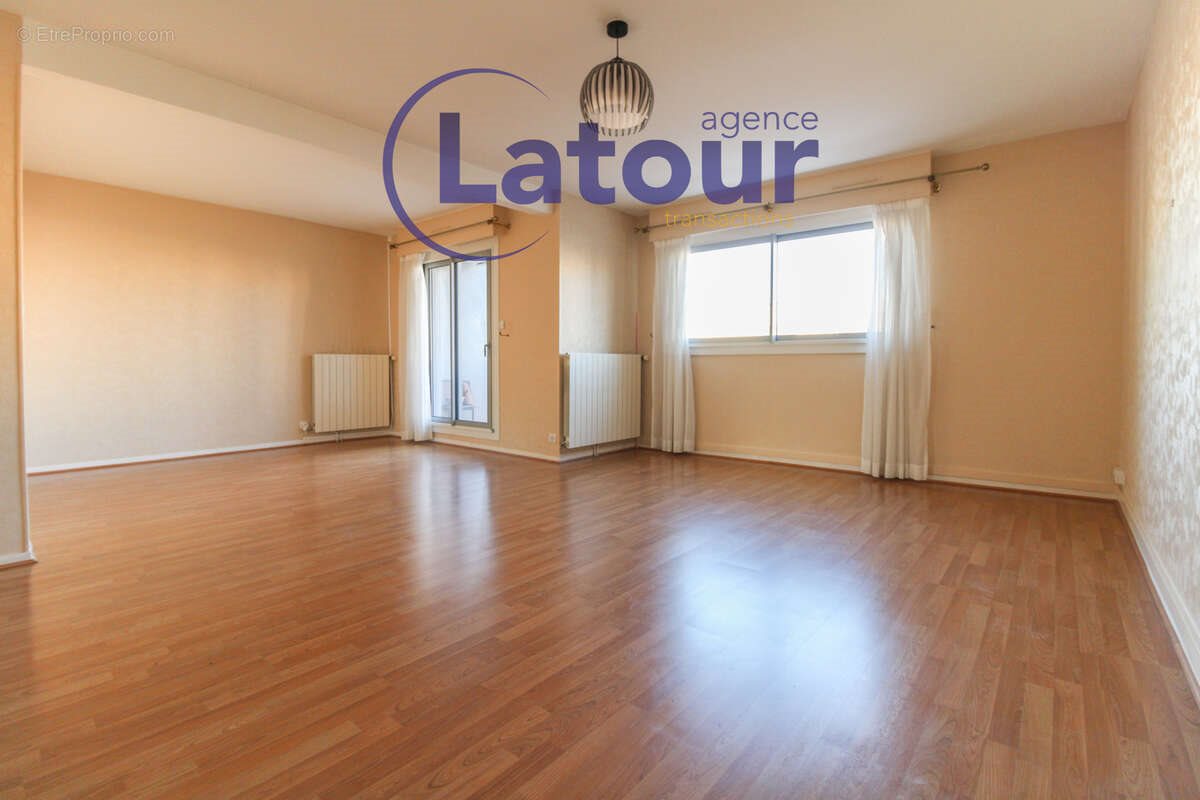 Appartement à vendre, 119m², Dreux