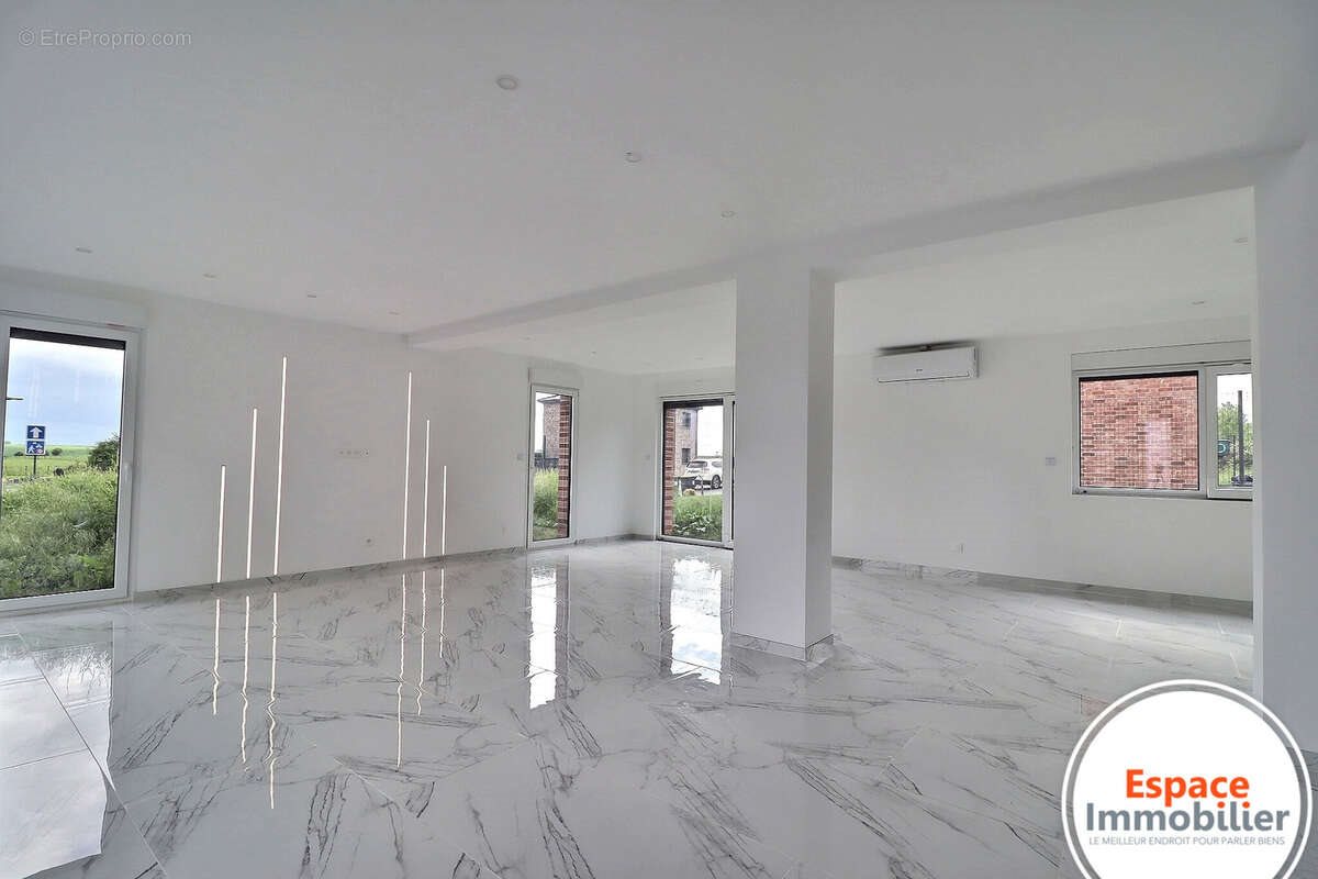 Maison à vendre, 145m², Noyelles-sur-Selle