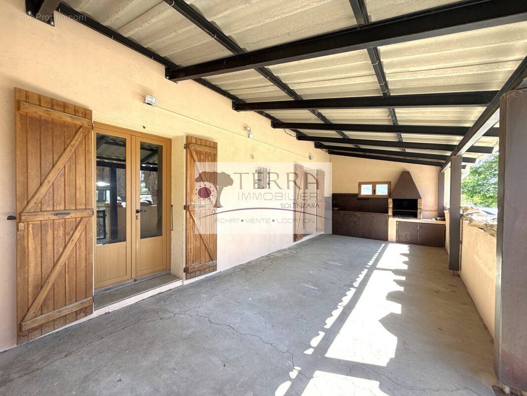 Appartement à vendre, 106m², Prunelli-di-Fiumorbo