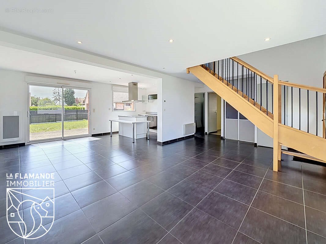 Maison à vendre, 105m², Sercus