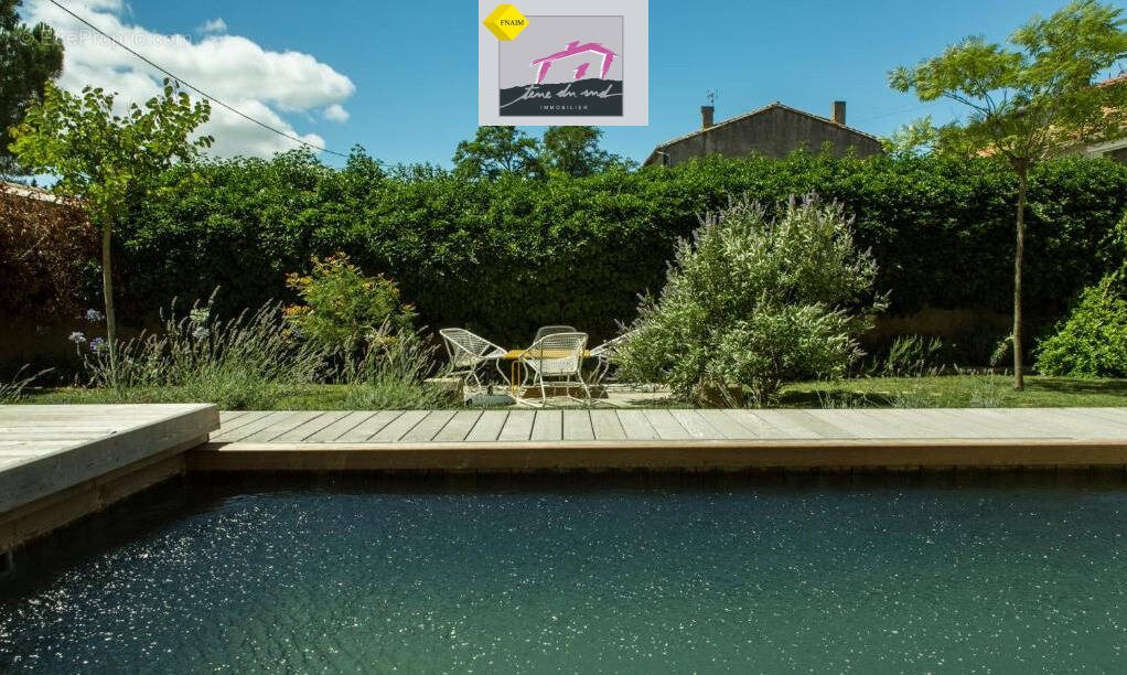 Maison à vendre, 296m², Fleury d'Aude