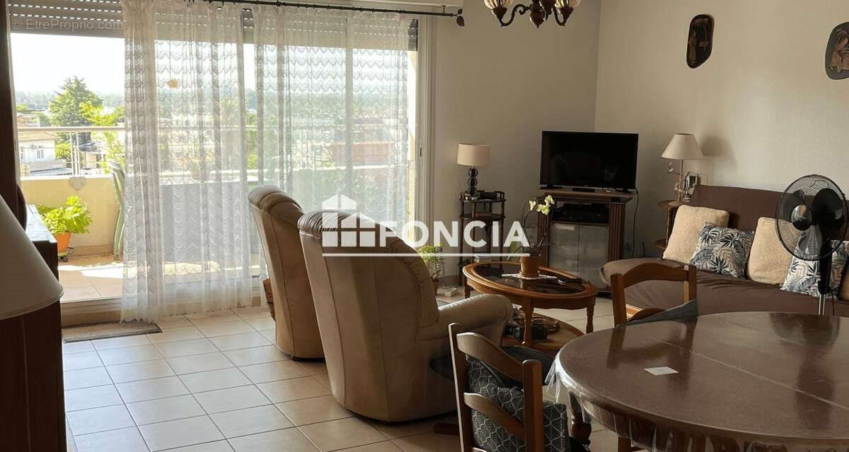 Appartement à vendre, 74m², Alès