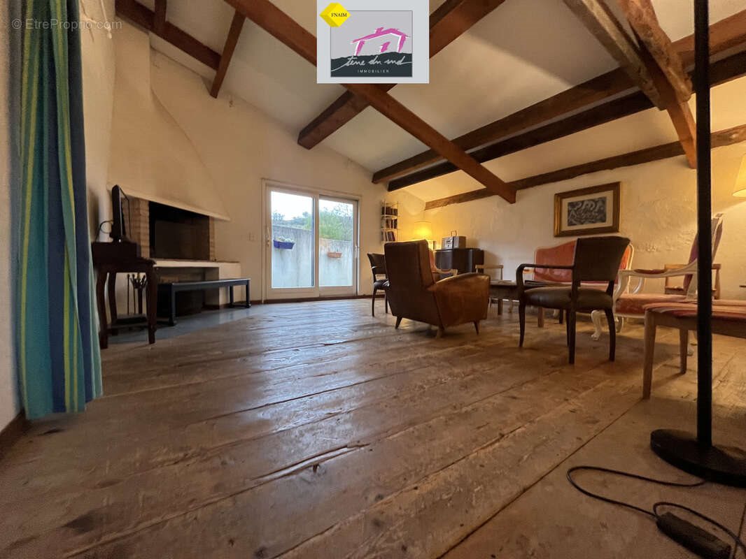 Maison à vendre, 164m², Cascastel-des-Corbières