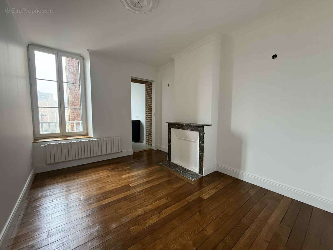 Appartement à vendre, 77m², Charleville-Mézières