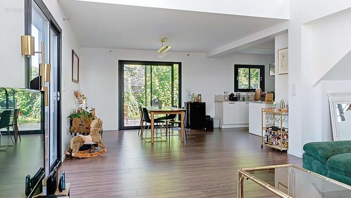 Maison à vendre, 149m², Genlis