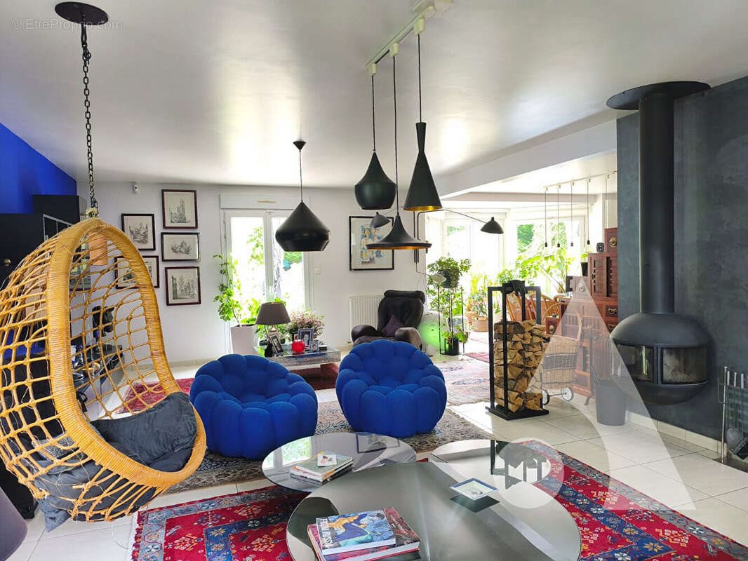 Maison à vendre, 274m², Pierrefonds