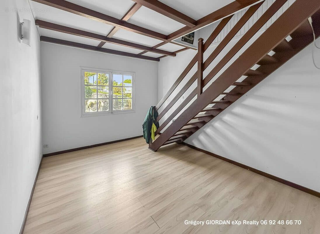 Maison à vendre, 250m², Le Tampon