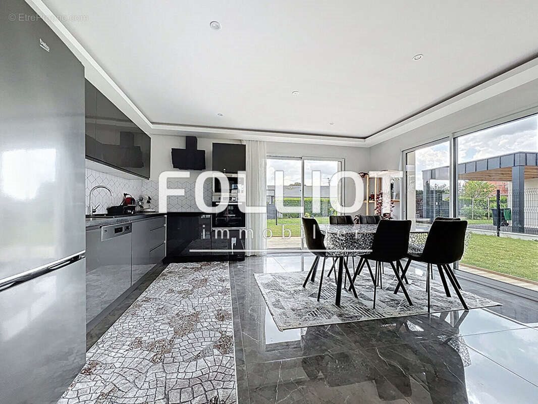 Maison à vendre, 145m², Maltot