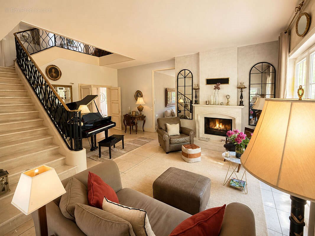 Maison à vendre, 275m², Alençon
