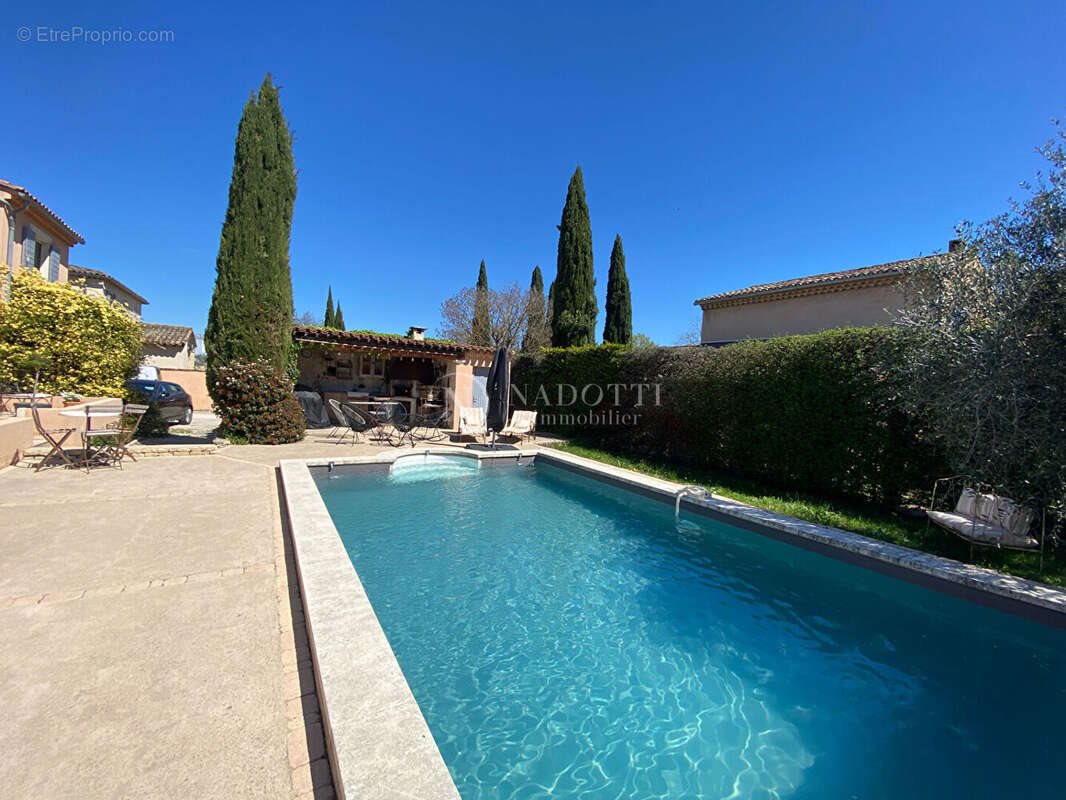 Maison à vendre, 185m², Cheval-Blanc