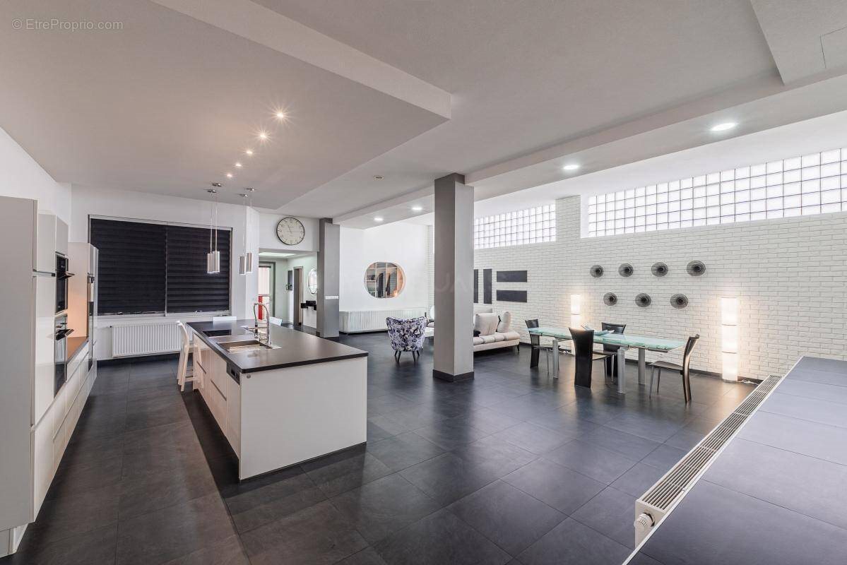 Appartement à vendre, 164m², Schiltigheim