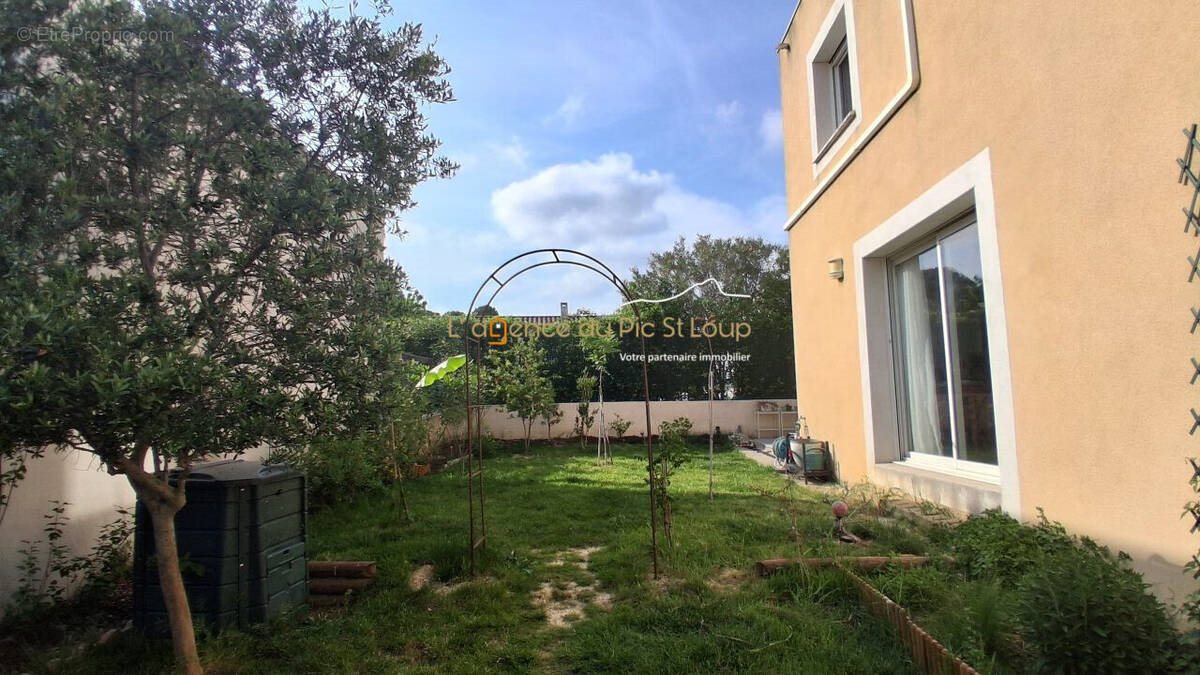 Maison à vendre, 107m², Les Matelles