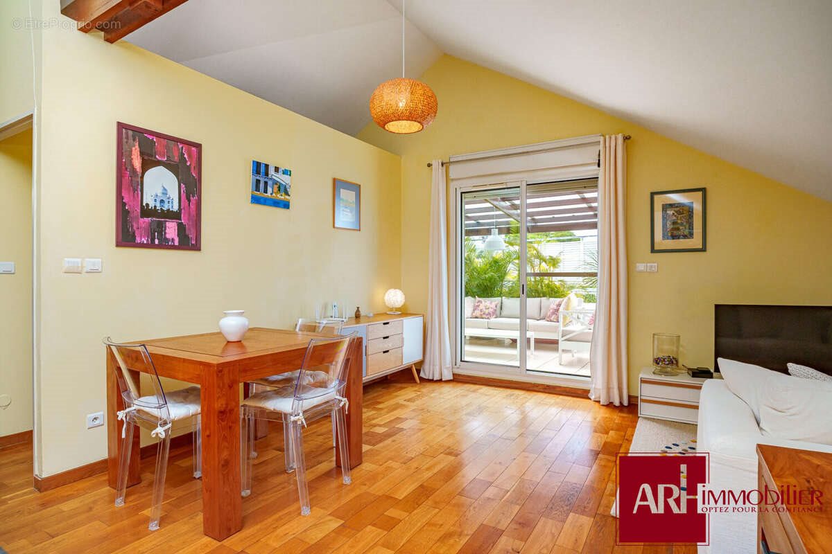 Appartement à vendre, 56m², Saint-Paul