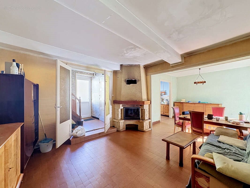 Maison à vendre, 90m², Artas