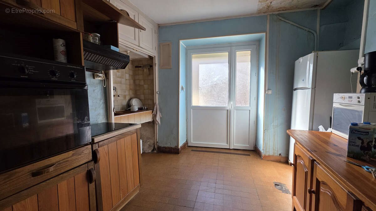 Maison à vendre, 90m², Artas