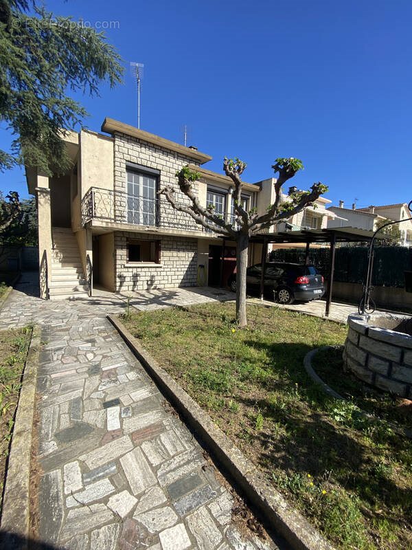 Maison à vendre, 117m², Mèze