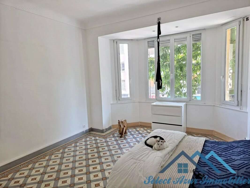 Appartement à vendre, 75m², Antibes