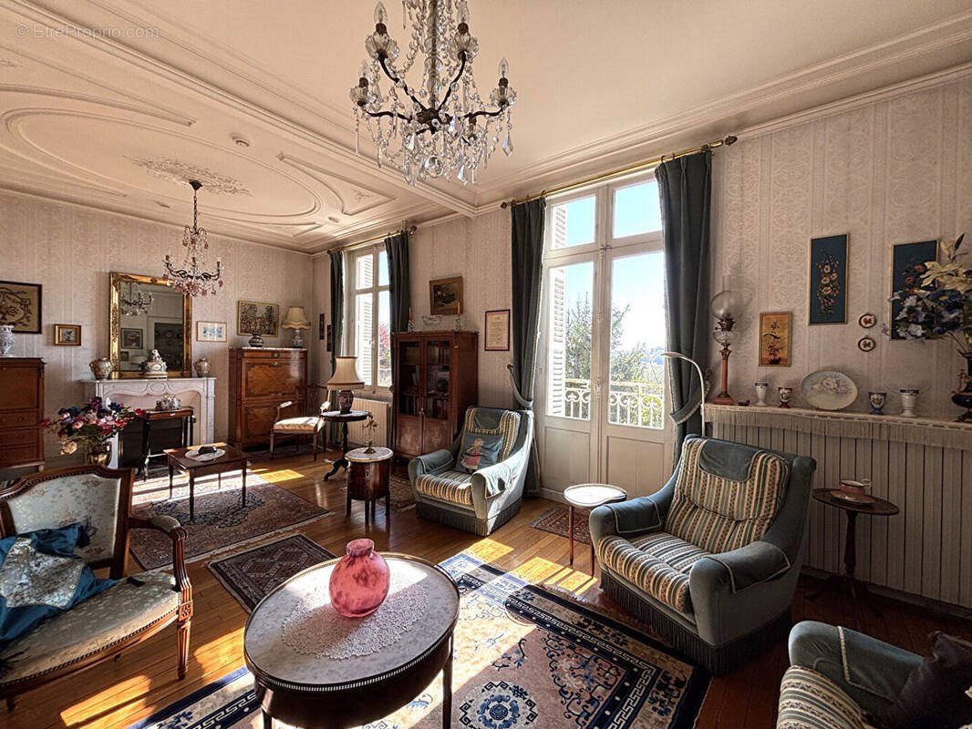 Maison à vendre, 216m², Poitiers