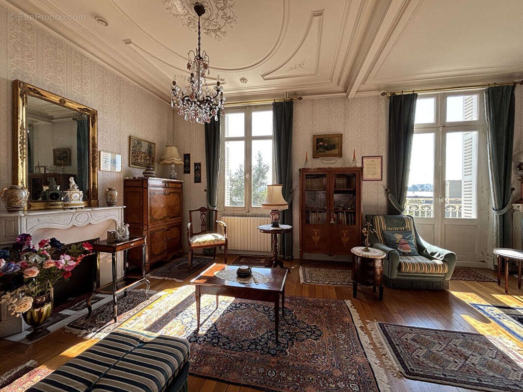 Maison à vendre, 216m², Poitiers