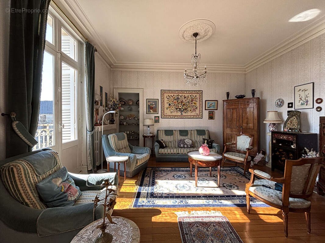 Maison à vendre, 216m², Poitiers