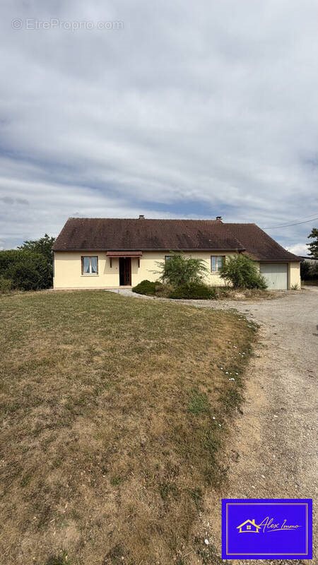 Maison à vendre, 106m², Saint-Gervais-en-Vallière