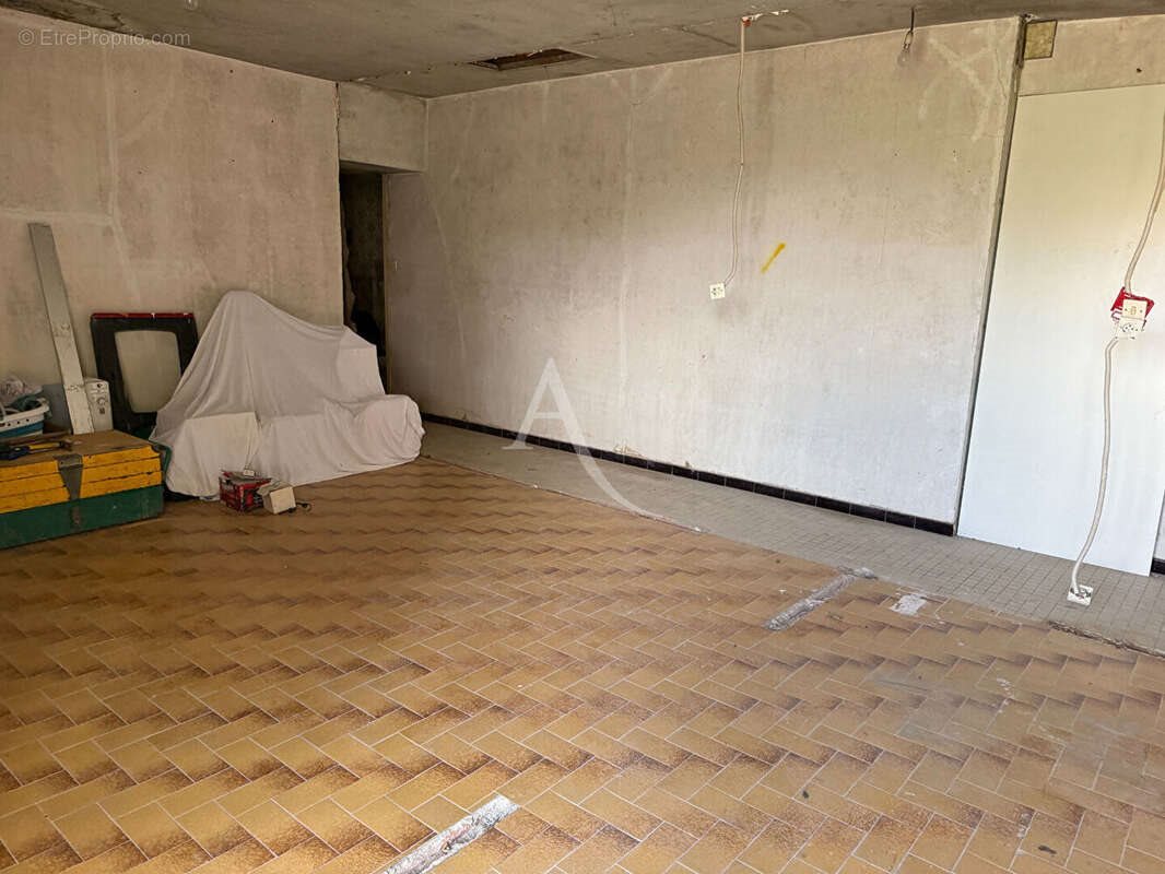 Maison à vendre, 101m², Saint-Avaugourd-des-Landes