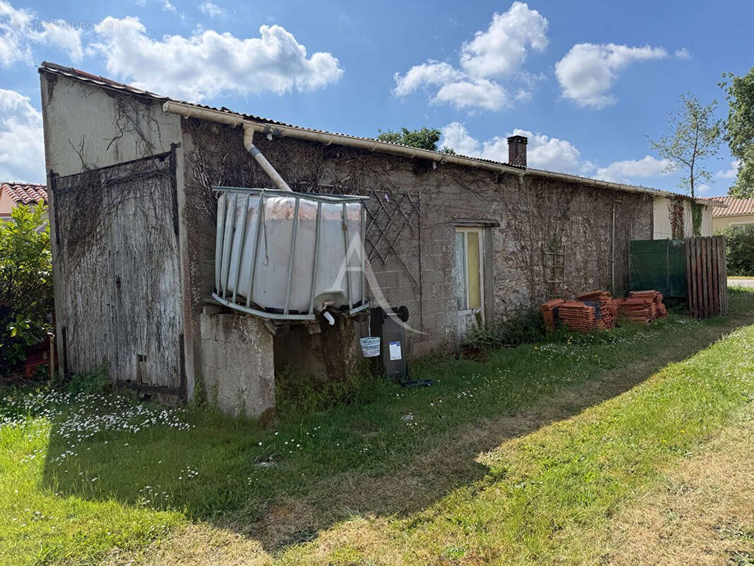 Maison à vendre, 101m², Saint-Avaugourd-des-Landes