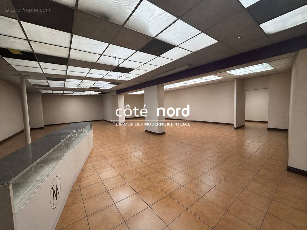 Appartement à vendre, 830m², Caudry