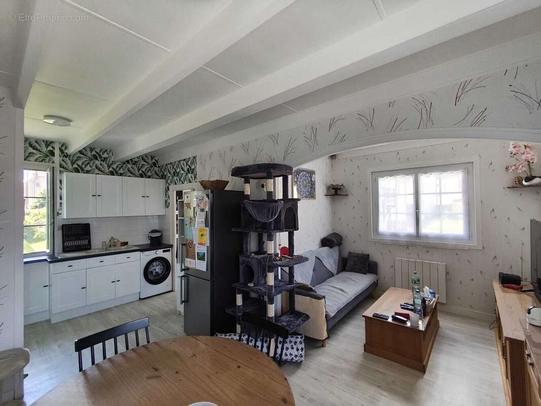 Maison à vendre, 57m², Massignac