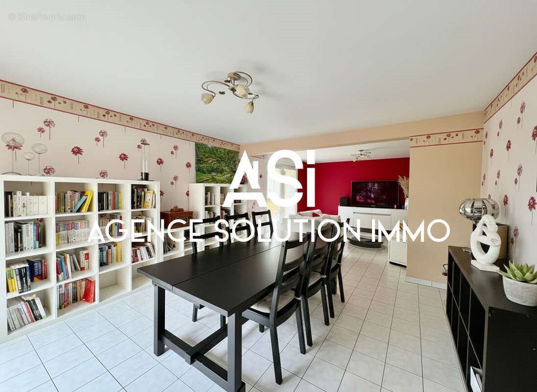 Maison à vendre, 193m², Ernée