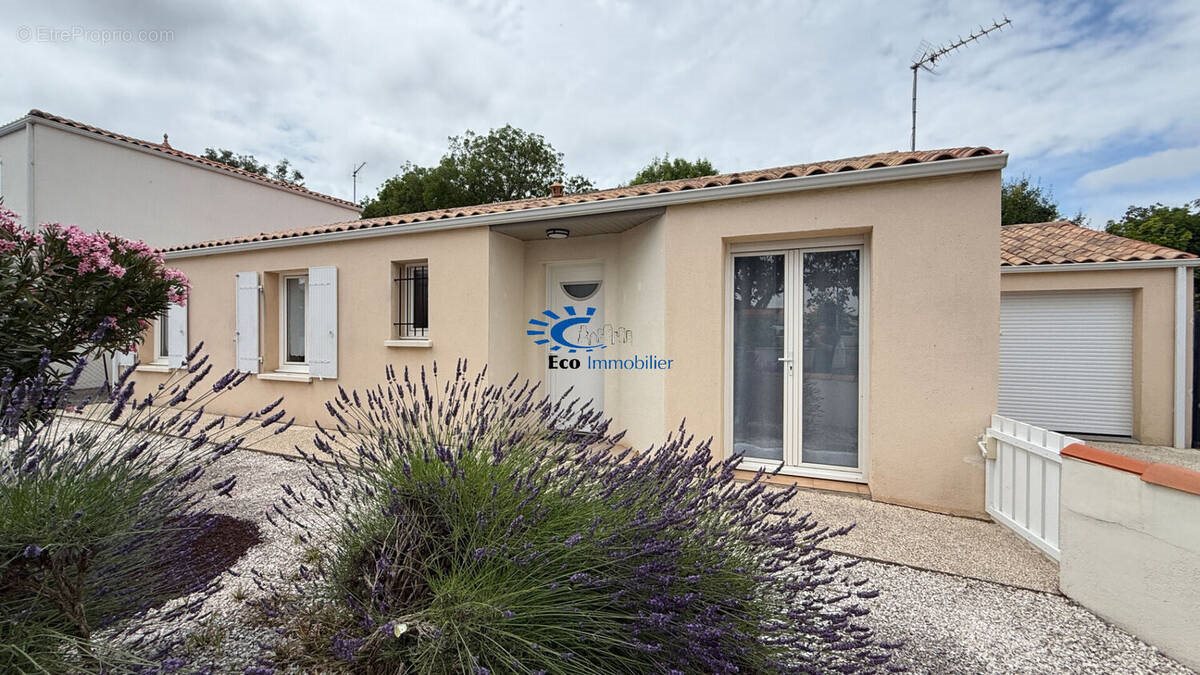 Maison à vendre, 99m², Périgny