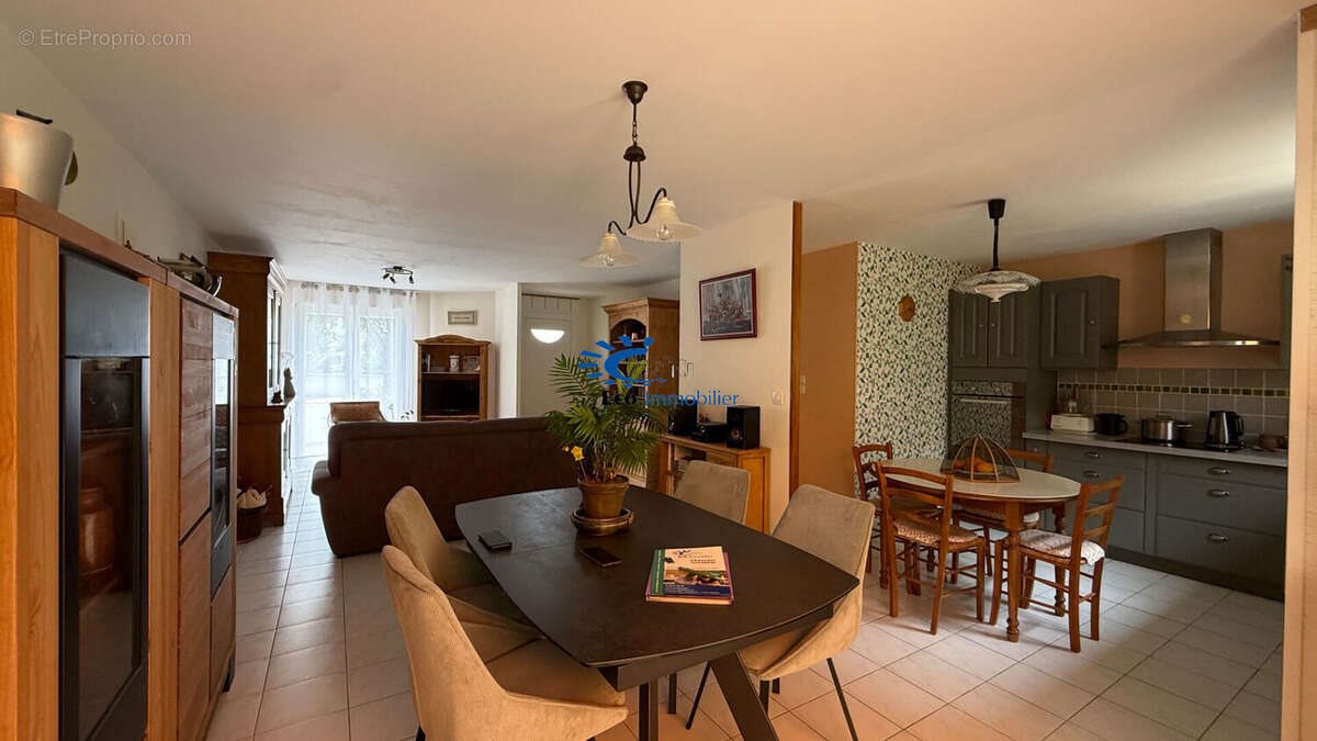 Maison à vendre, 99m², Périgny