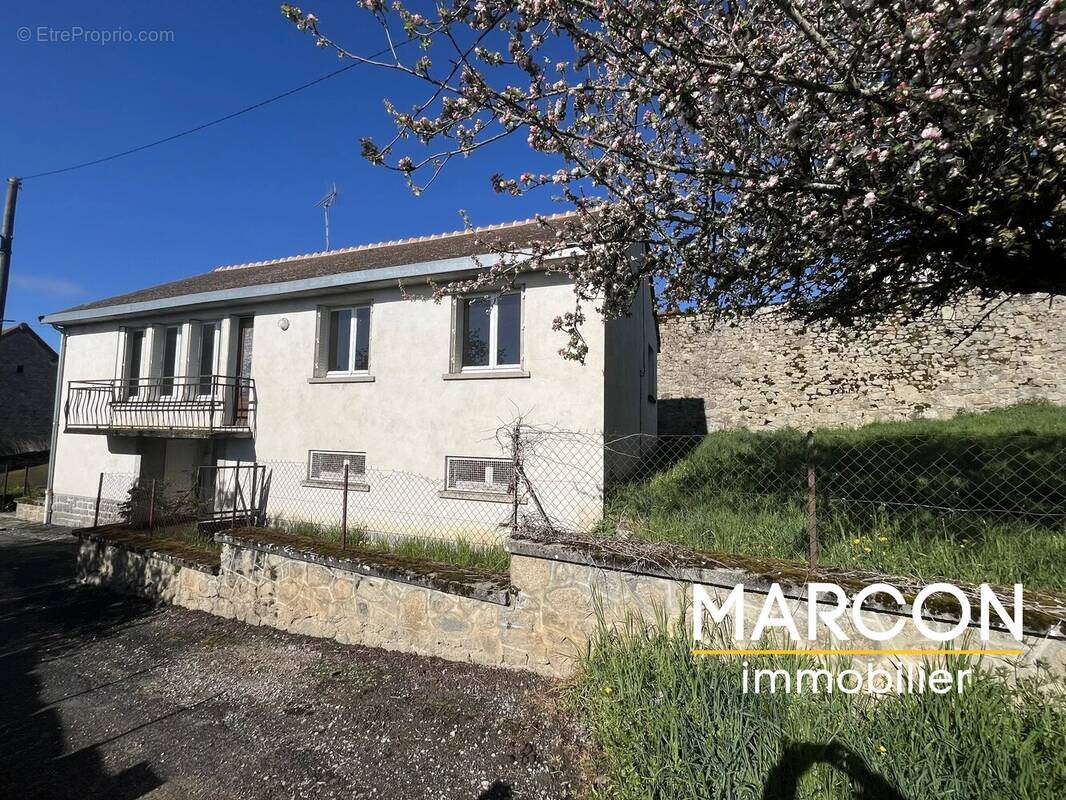 Maison à vendre, 82m², Crocq