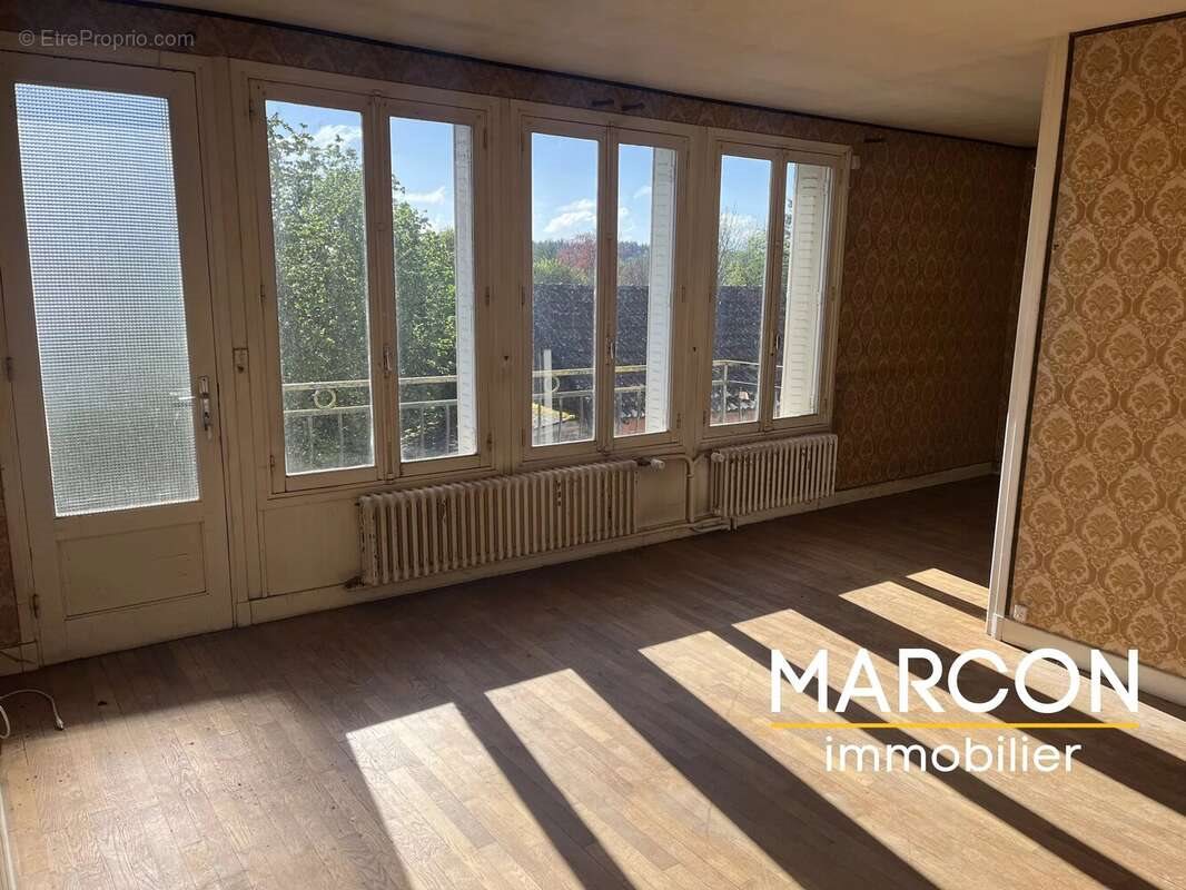 Maison à vendre, 82m², Crocq