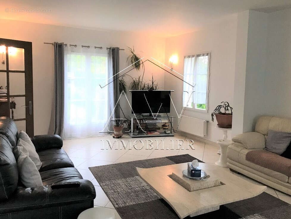 Maison à vendre, 150m², Noailles